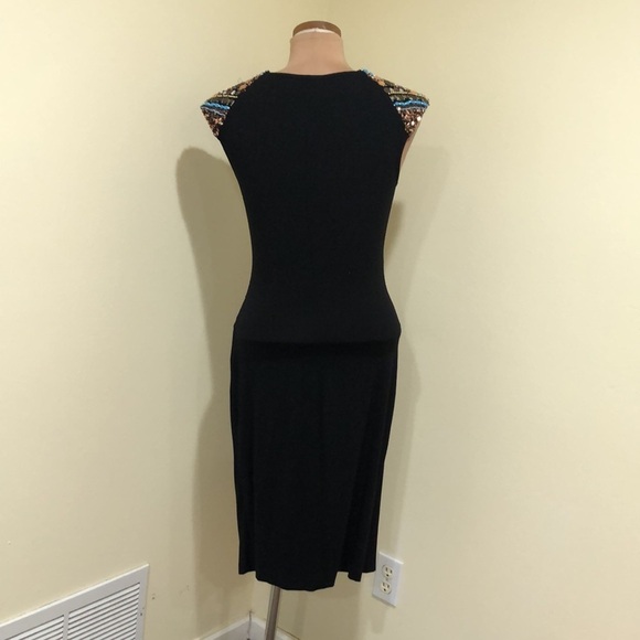 Cache Dress Size Medium Black Coral Bronze Turquoise Beaded Ruched Sheath - Picture 8 of 11